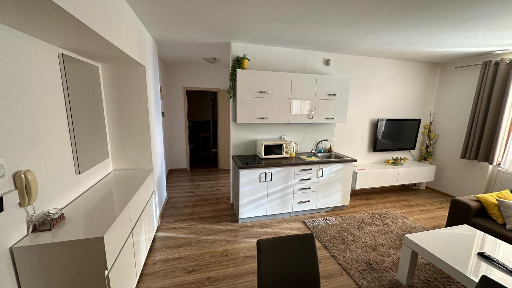2 Room Apartment With Balcony 255, Apartmany Liptov Liptovský Mikuláš エクステリア 写真